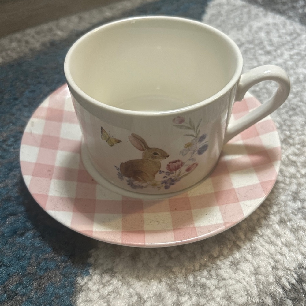 Grace Teaware bunny tea cup and saucer set